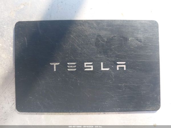 2024 TESLA MODEL Y — I11