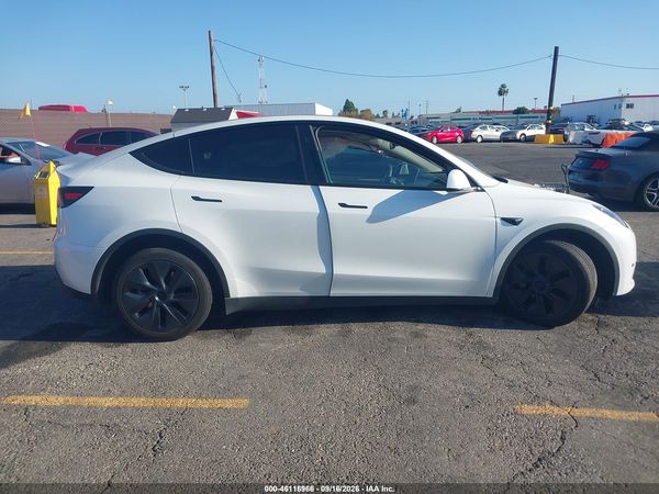 2024 TESLA MODEL Y — I116