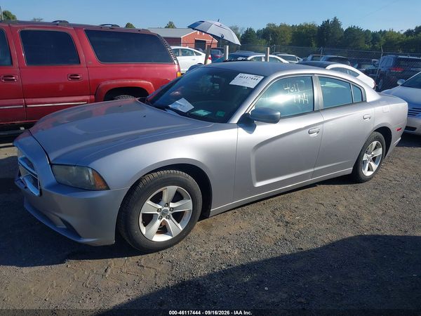2014 DODGE CHARGER SE — I2
