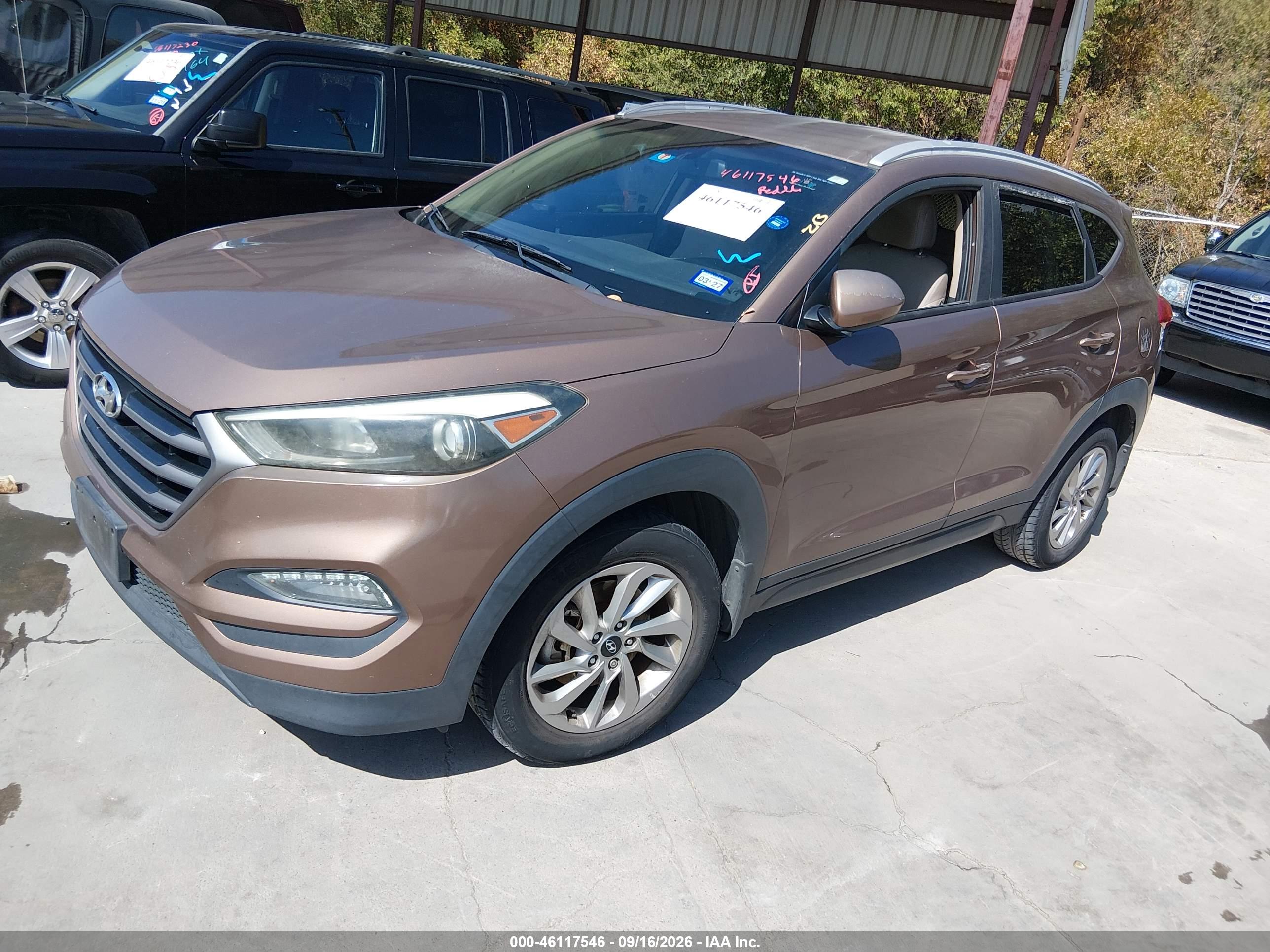2016 HYUNDAI TUCSON SE — I2