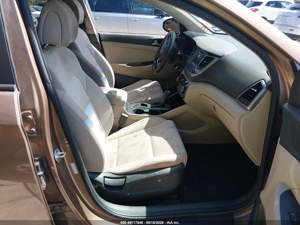 2016 HYUNDAI TUCSON SE — I5