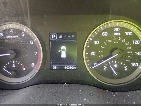 2016 HYUNDAI TUCSON SE — I7