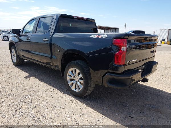 2023 CHEVROLET SILVERADO 1500 4WD  SHORT BED CUSTOM — I3