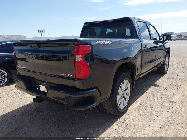 2023 CHEVROLET SILVERADO 1500 4WD  SHORT BED CUSTOM — I4
