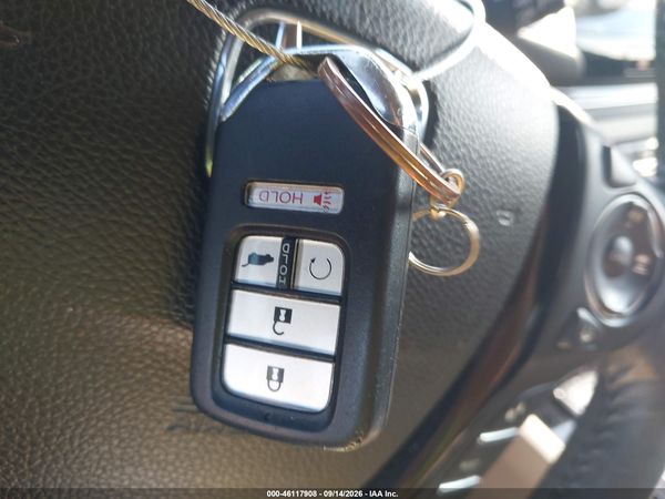 2016 HONDA PILOT TOURING — I11