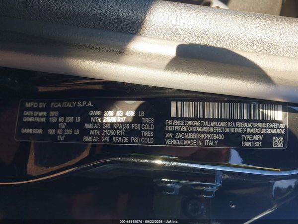2019 JEEP RENEGADE LATITUDE 4X4 — I9