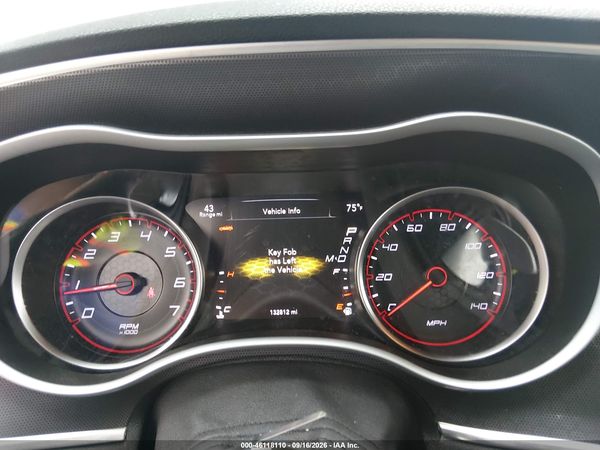 2015 DODGE CHARGER SXT — I7