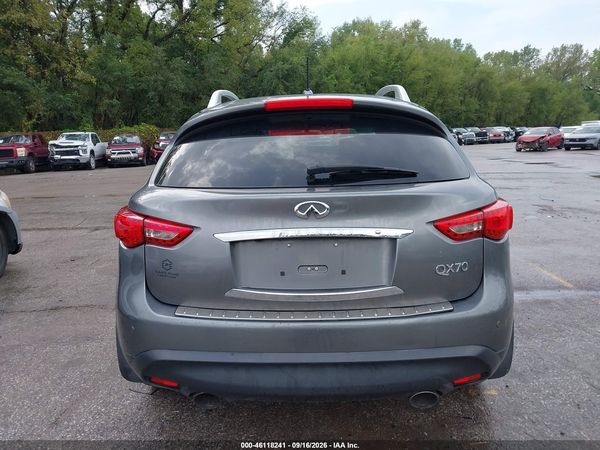 2016 INFINITI QX70 — I119