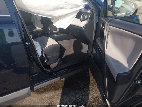 2018 TOYOTA RAV4 XLE — I5