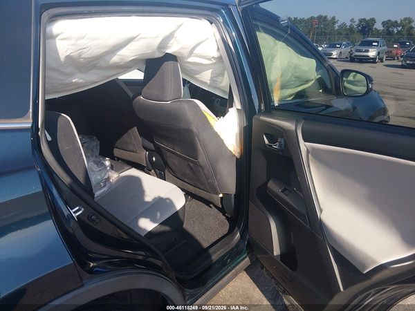 2018 TOYOTA RAV4 XLE — I8