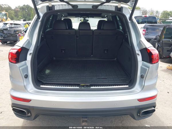 2017 PORSCHE CAYENNE PLATINUM EDITION — I153