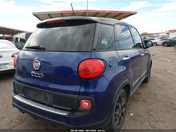 2015 FIAT 500L URBANA TREKKING — I4