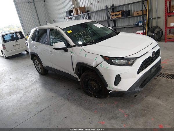 2022 TOYOTA RAV4 LE — I1