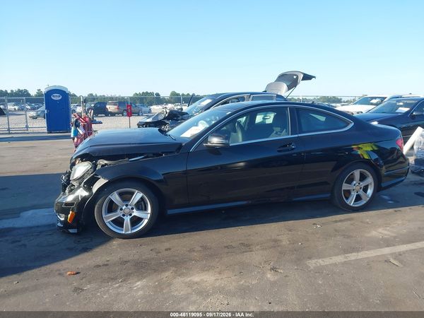 2015 MERCEDES-BENZ C 250 C250 — I117