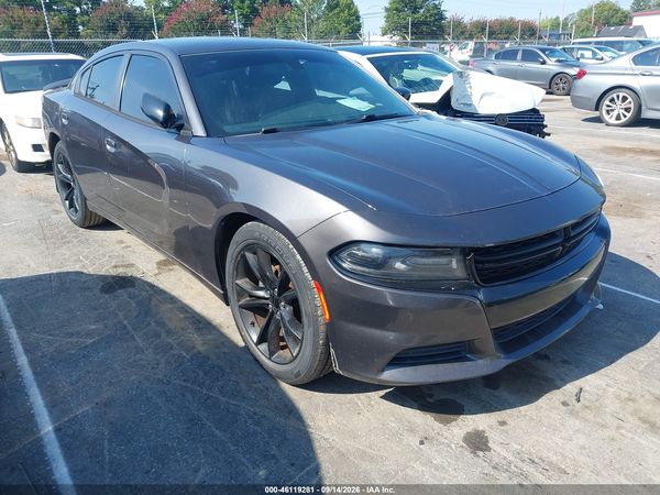 2016 DODGE CHARGER SE