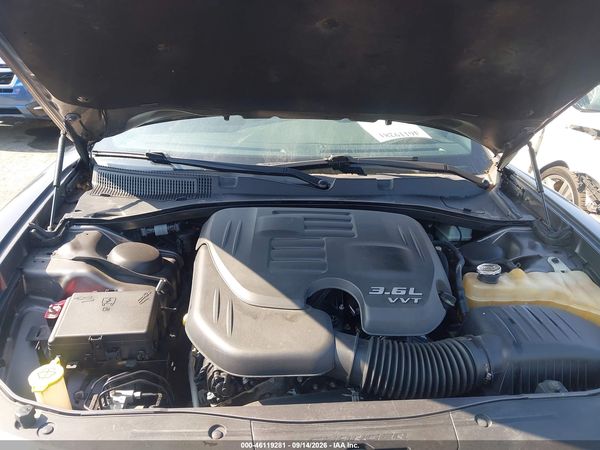 2016 DODGE CHARGER SE