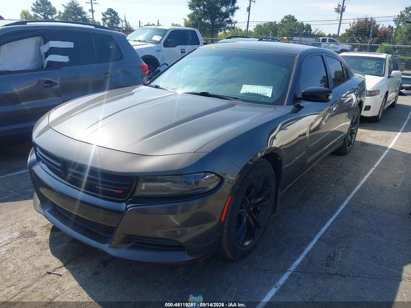 2016 DODGE CHARGER SE