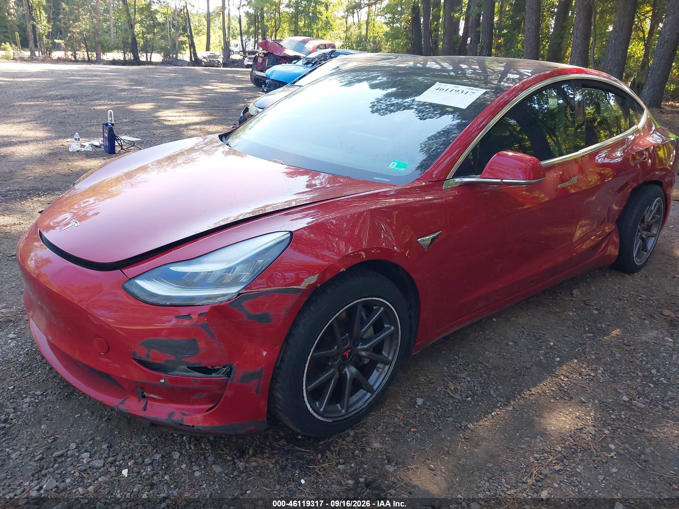 2019 TESLA MODEL 3 — I2