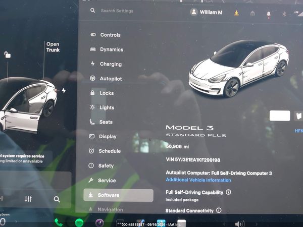 2019 TESLA MODEL 3 — I7