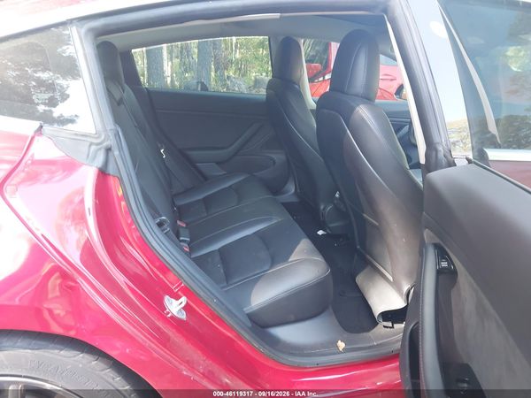 2019 TESLA MODEL 3 — I8