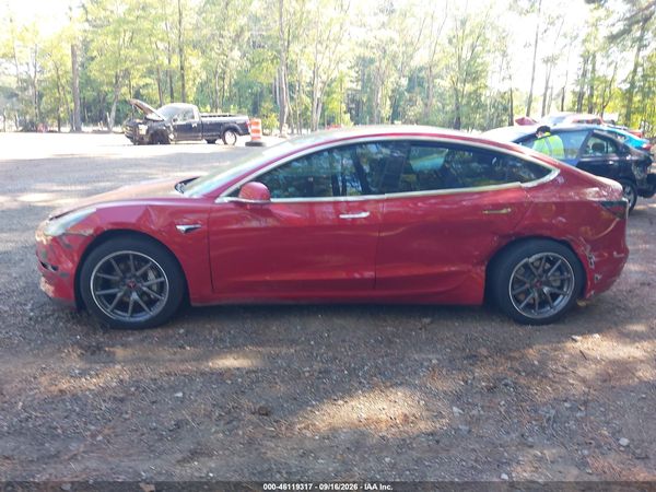 2019 TESLA MODEL 3 — I117