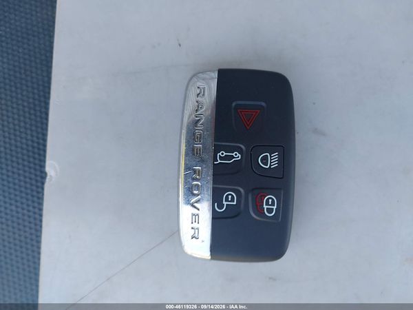2013 LAND ROVER RANGE ROVER SPORT HSE — I11