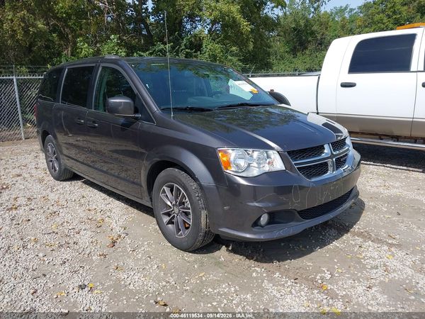 2017 DODGE GRAND CARAVAN SXT — I1