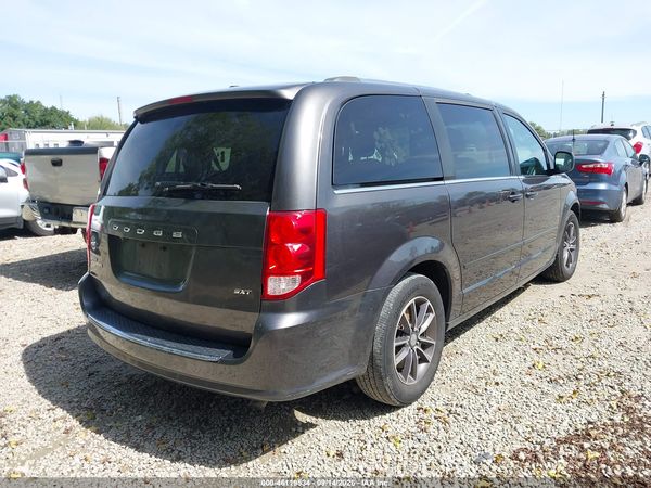 2017 DODGE GRAND CARAVAN SXT — I4