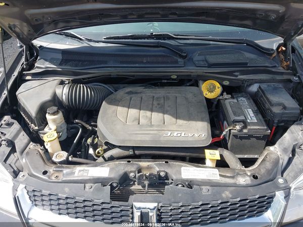 2017 DODGE GRAND CARAVAN SXT — I10