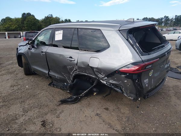 2025 TOYOTA GRAND HIGHLANDER PLATINUM — I3