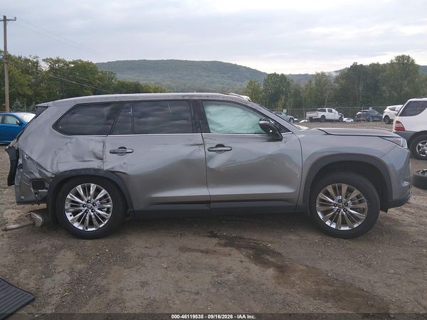 2025 TOYOTA GRAND HIGHLANDER PLATINUM — I116