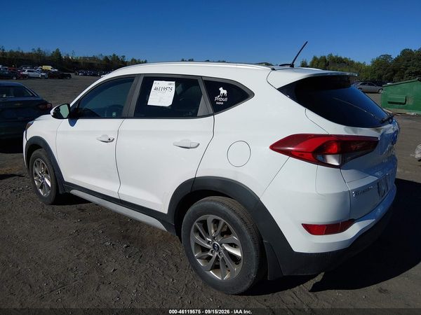 2017 HYUNDAI TUCSON SE — I3