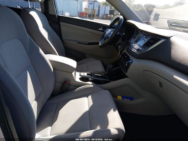 2017 HYUNDAI TUCSON SE — I5