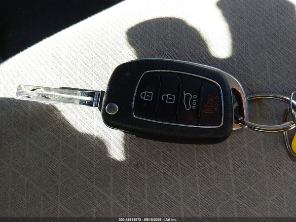 2017 HYUNDAI TUCSON SE — I11