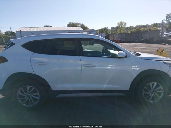 2017 HYUNDAI TUCSON SE — I116