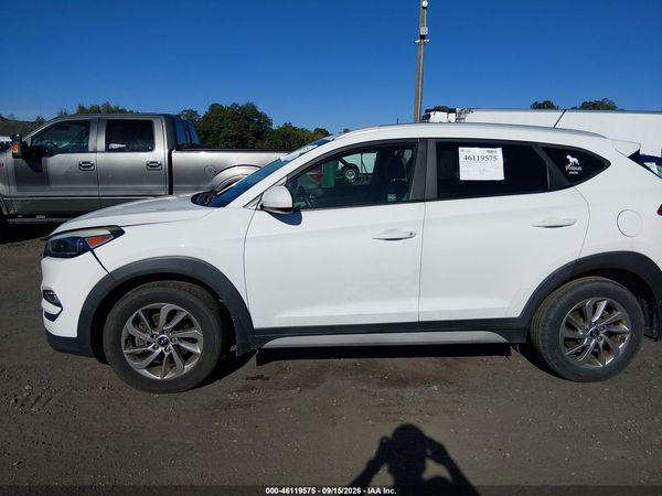 2017 HYUNDAI TUCSON SE — I117