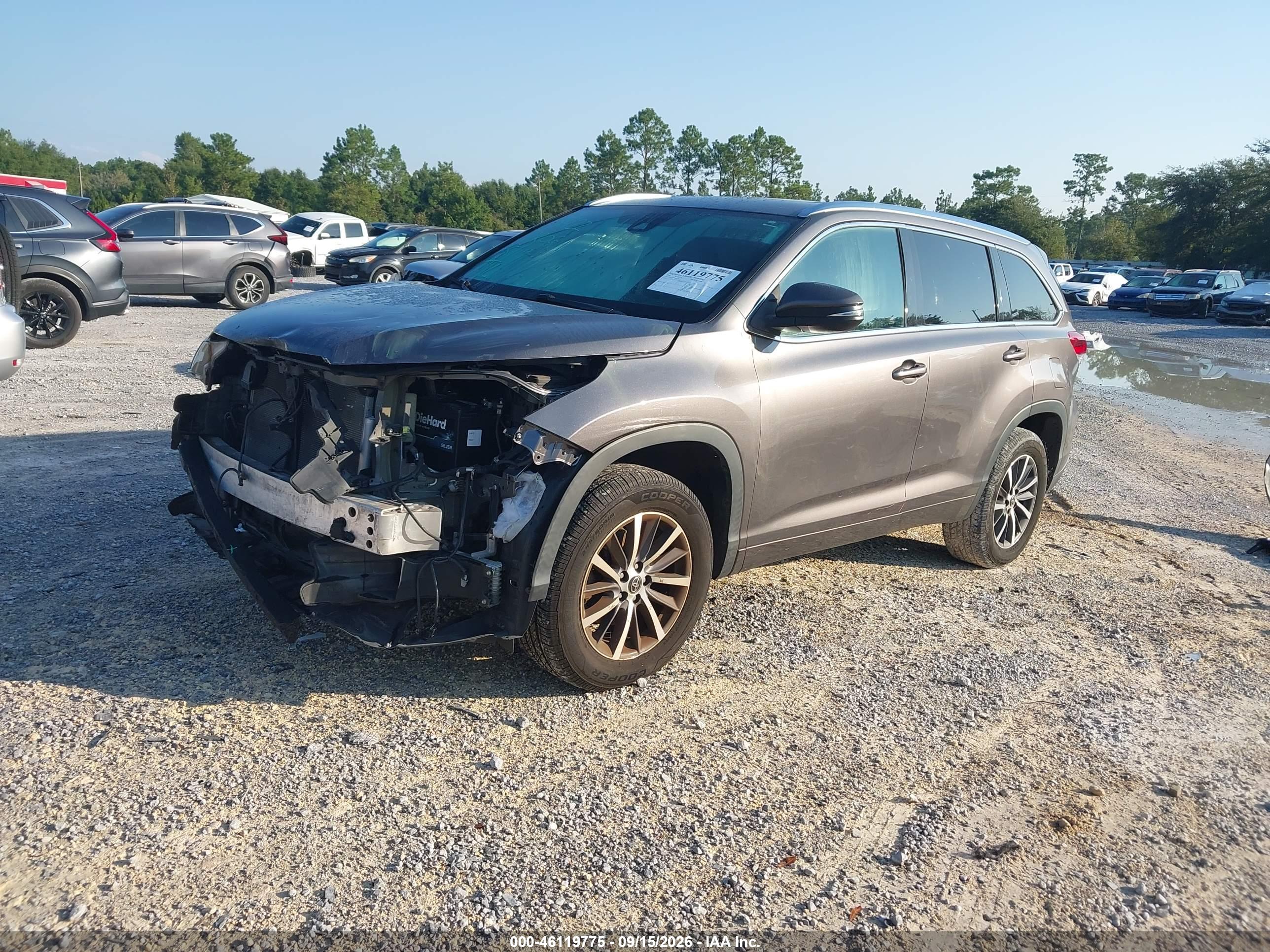 2018 TOYOTA HIGHLANDER XLE — I2