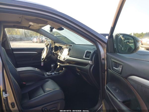 2018 TOYOTA HIGHLANDER XLE — I5
