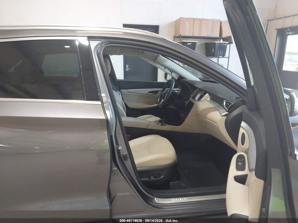 2019 INFINITI QX50 LUXE — I5