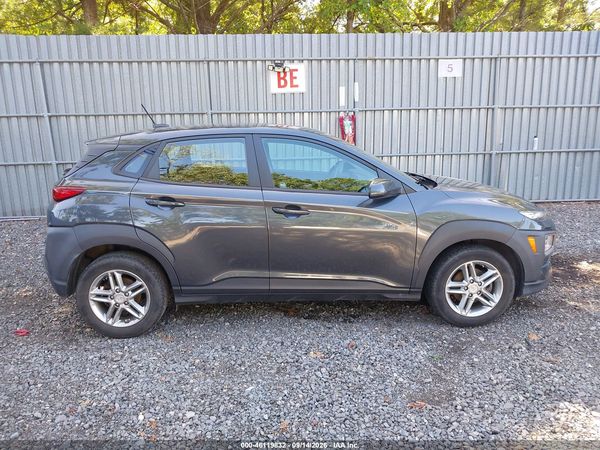 2020 HYUNDAI KONA SE — I116