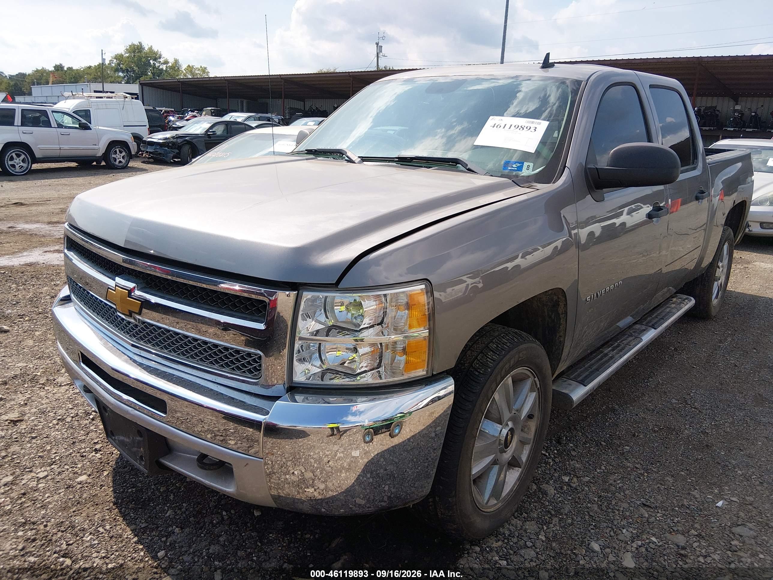 2013 CHEVROLET SILVERADO 1500 LT — I2