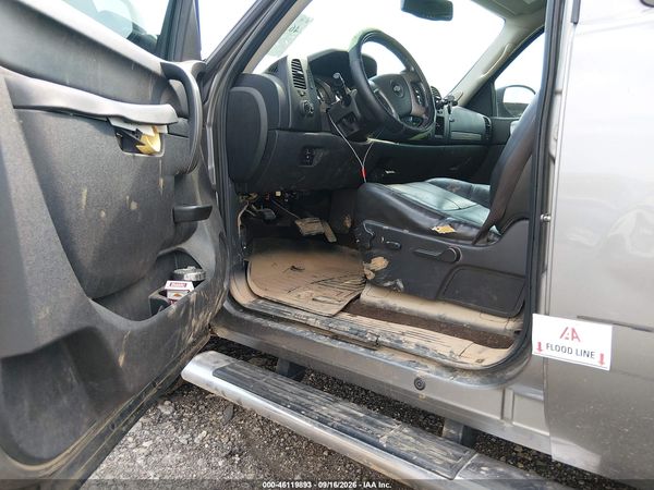 2013 CHEVROLET SILVERADO 1500 LT — I6