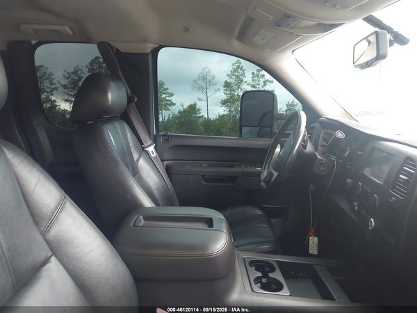 2013 CHEVROLET SILVERADO 1500 LT — I5
