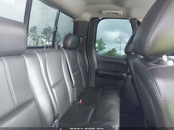 2013 CHEVROLET SILVERADO 1500 LT — I8