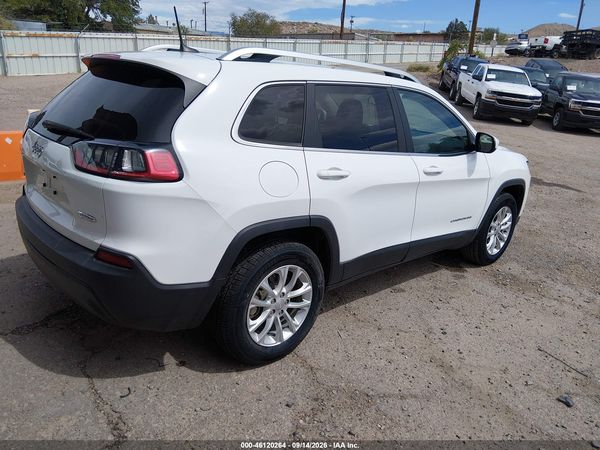 2019 JEEP CHEROKEE LATITUDE 4X4 — I4
