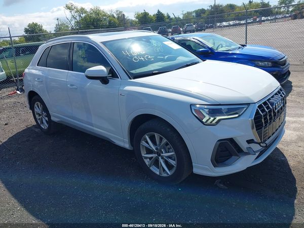 2025 AUDI Q3 — I1
