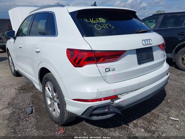 2025 AUDI Q3 — I152