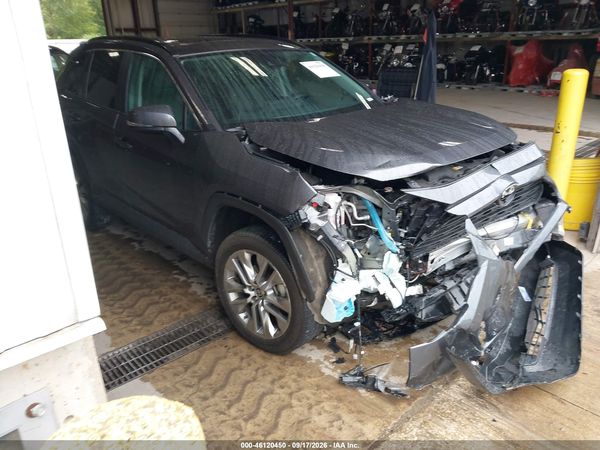 2022 TOYOTA RAV4 XLE PREMIUM — I1