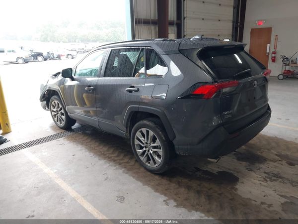 2022 TOYOTA RAV4 XLE PREMIUM — I3