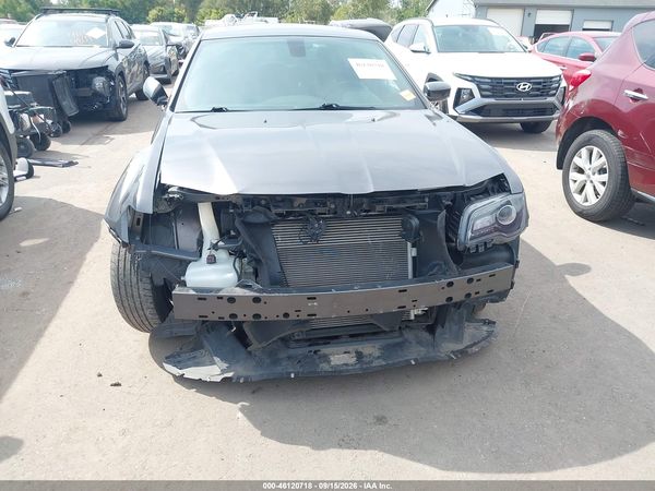 2017 CHRYSLER 300 300S AWD — I6